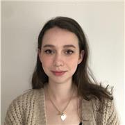 Etudiante en Master 1 de Droit public général, je serai ravie de pouvoir vous accompagner et compléter vos enseignements.